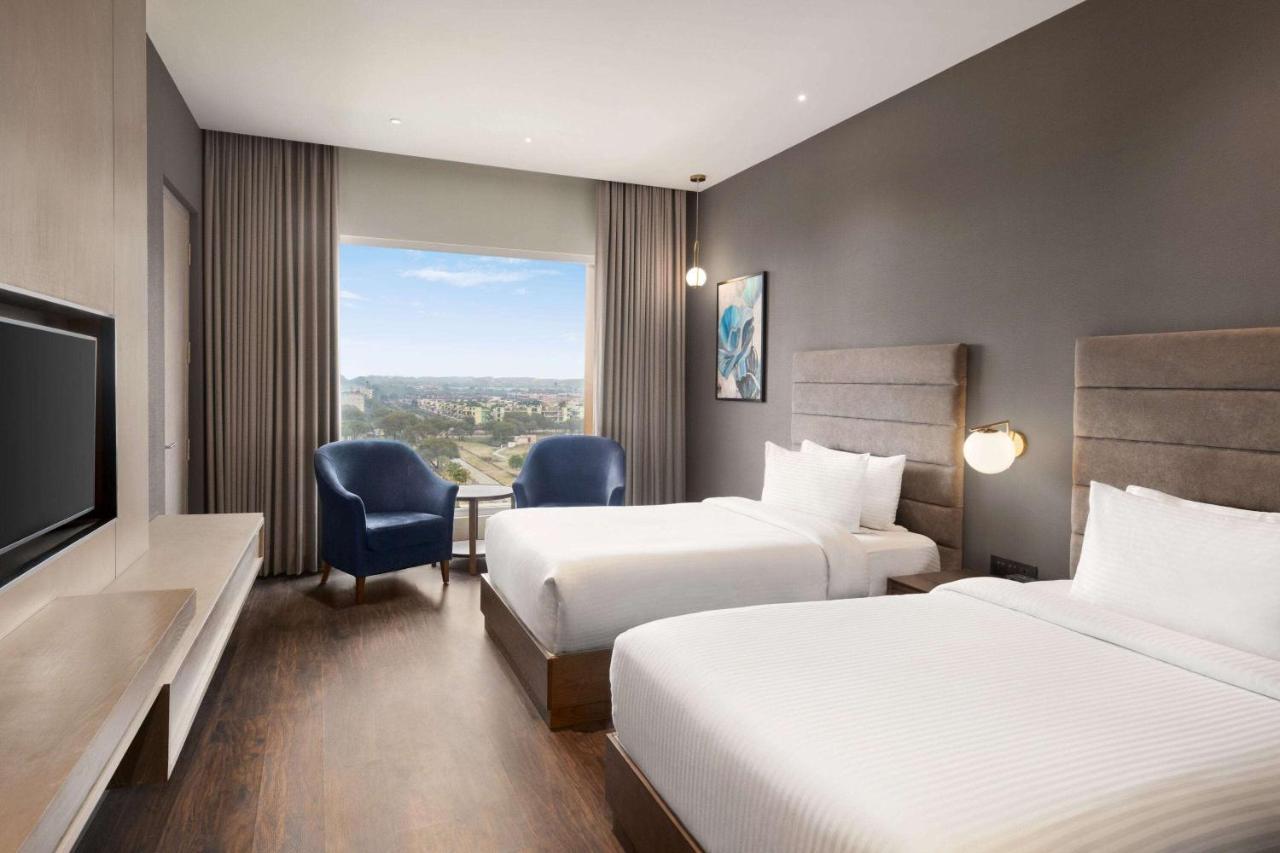 Wyndham Chandigarh Mohali Екстер'єр фото
