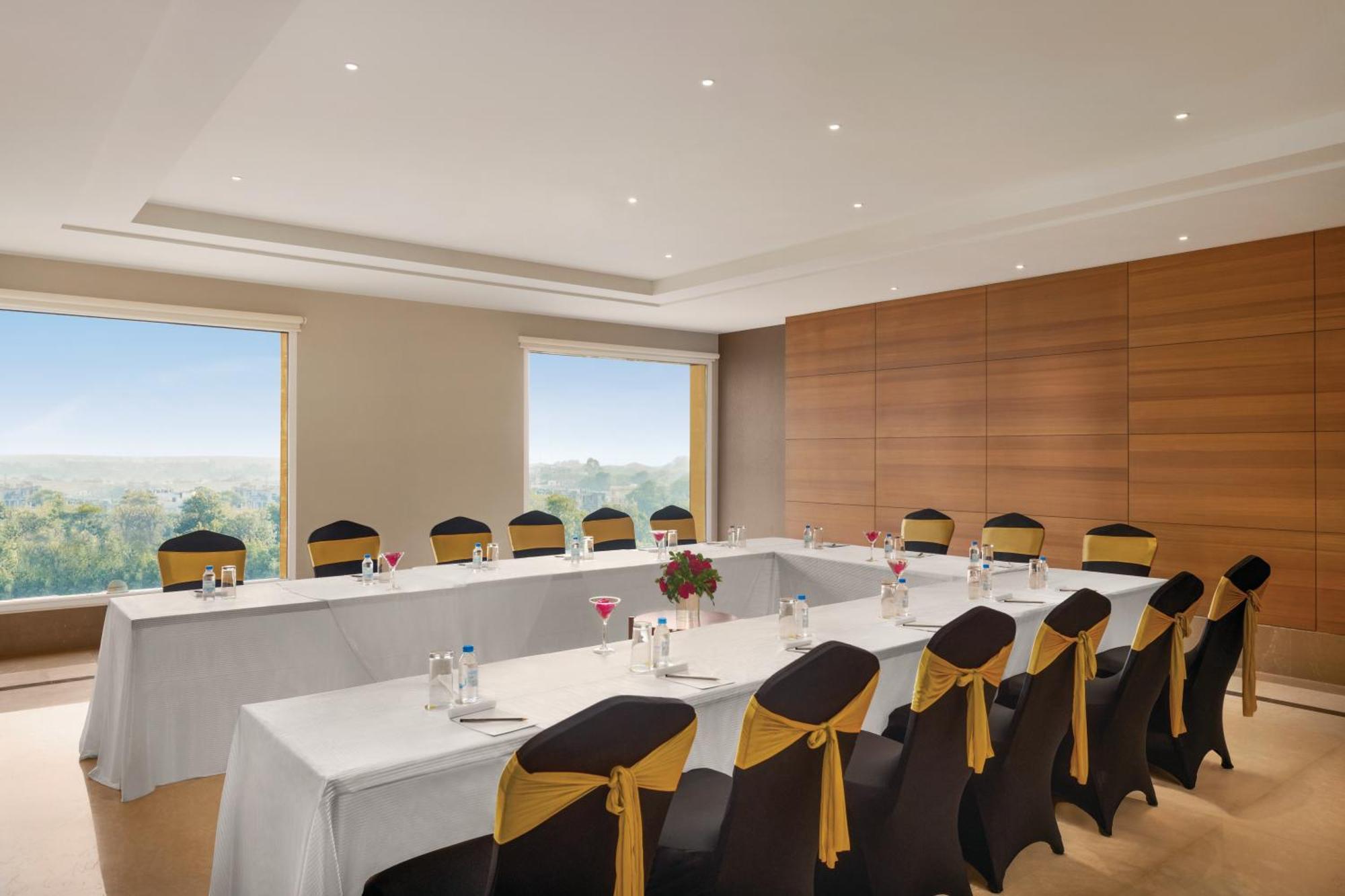 Wyndham Chandigarh Mohali Екстер'єр фото